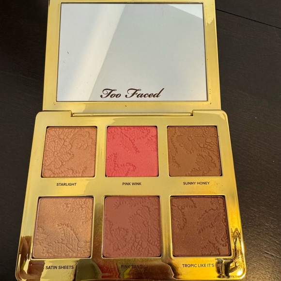 COPY - Too Faced Palette - Picture 3 of 3